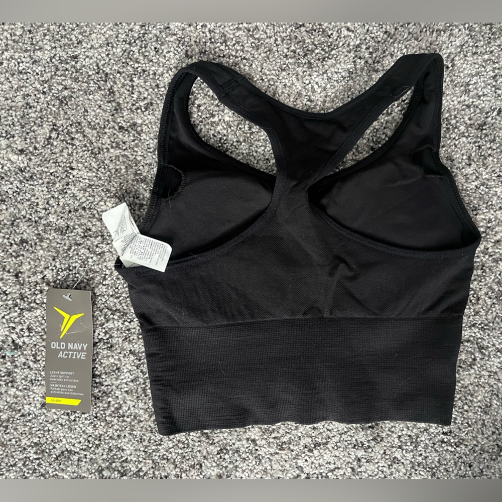 Old Navy Active Light Support Sports Bra BRAND NEW - Picture 2 of 3